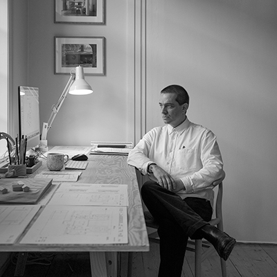 Erling+Berg+by+Carlos+Rollán-400