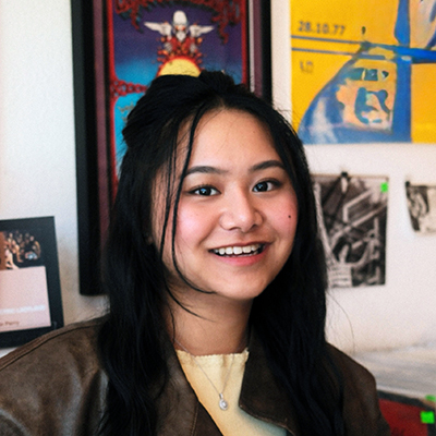 Sophia headshot2